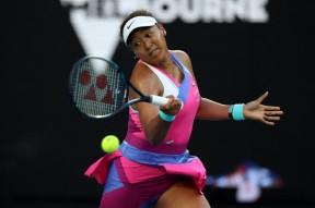  大坂直美回归赛场，惊险取胜首场状态亮眼，尤文图斯观众沸腾！爱游戏AYX官方登录