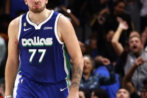  东契奇入选最佳阵容 爱游戏AYX(中国)官方网站