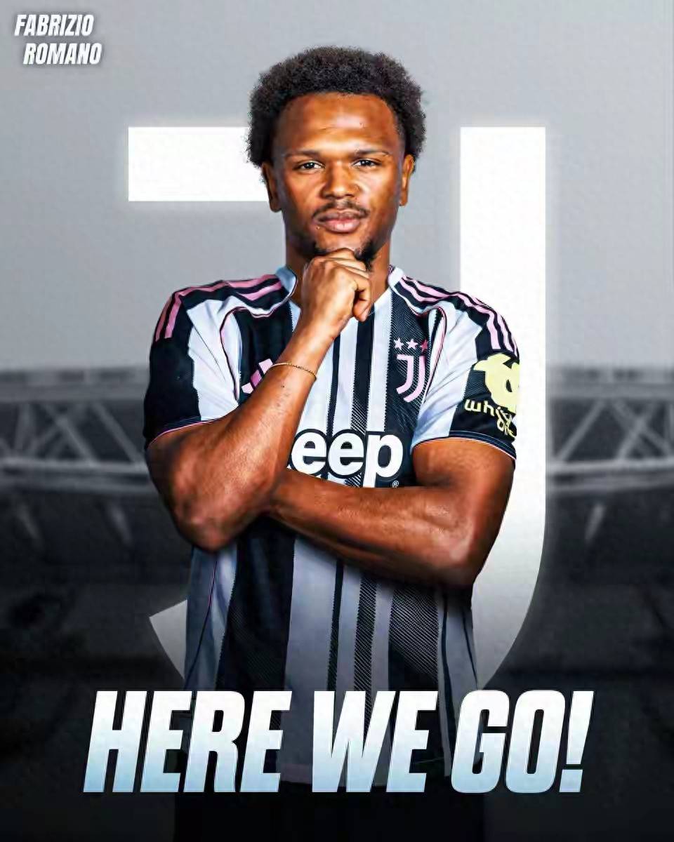 爱游戏中国官网-暗魔和伽罗抢小心超人